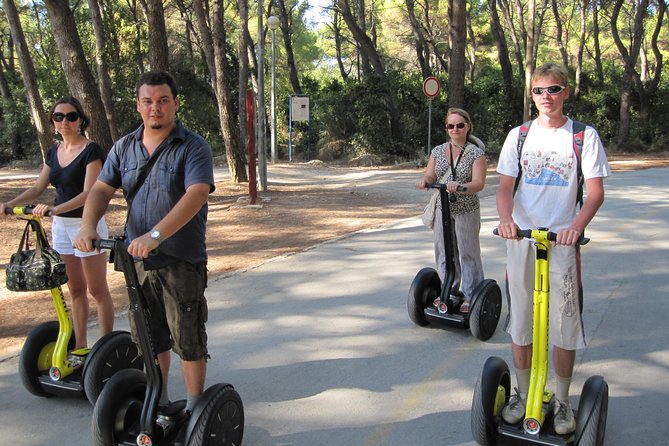 2-hours Split Segway Tour - Safety and comfort: moderate fitness, but it’s not a hike