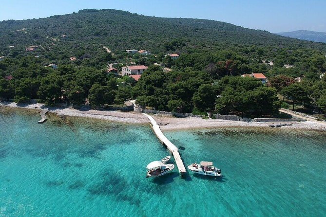 Adriatica Tour ( Blue Lagoon and Solta) from Trogir or Split - Stop 4: Stomorska Bay for Lunch at Traditional Restaurants
