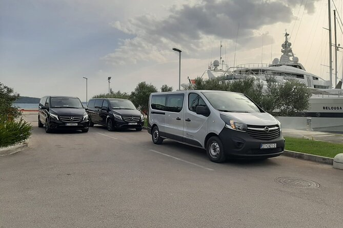 Airport shuttle - Where this transfer fits best: airports, hotels, and first-day sanity