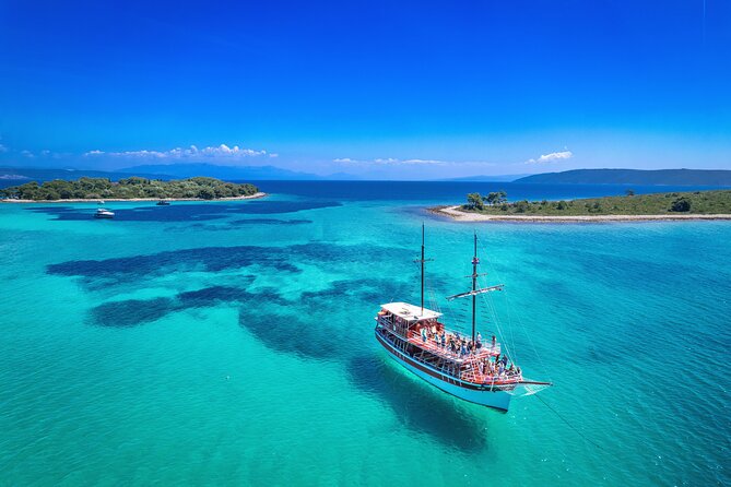 All-Inclusive Blue Lagoon & 3 Island Boat Tour with Food & Drinks - Meeting at Obala Lazareta: The 9:00 AM Start and Your Best Move