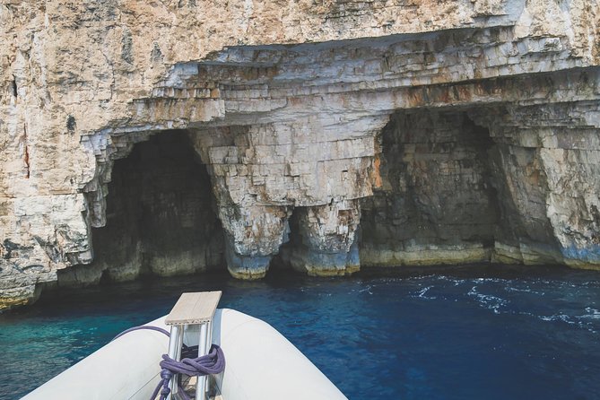 Blue Cave & 6 Islands Speedboat Tour From Split or Podstrana - Stop 1: Blue Cave timing, glowing light, and the weather switch