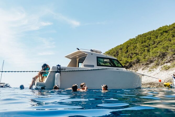 Blue Cave and Hvar 5 Islands full-day Speedboat Tour from Split - What the crew experience is like (and how to make it better)