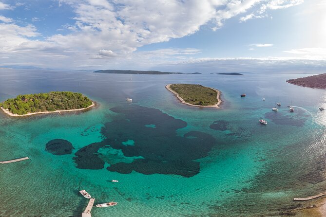 Blue Lagoon and Šolta Island Private Speedboat Tour - Krknjasi Bay and Blue Lagoon: your swim-first start