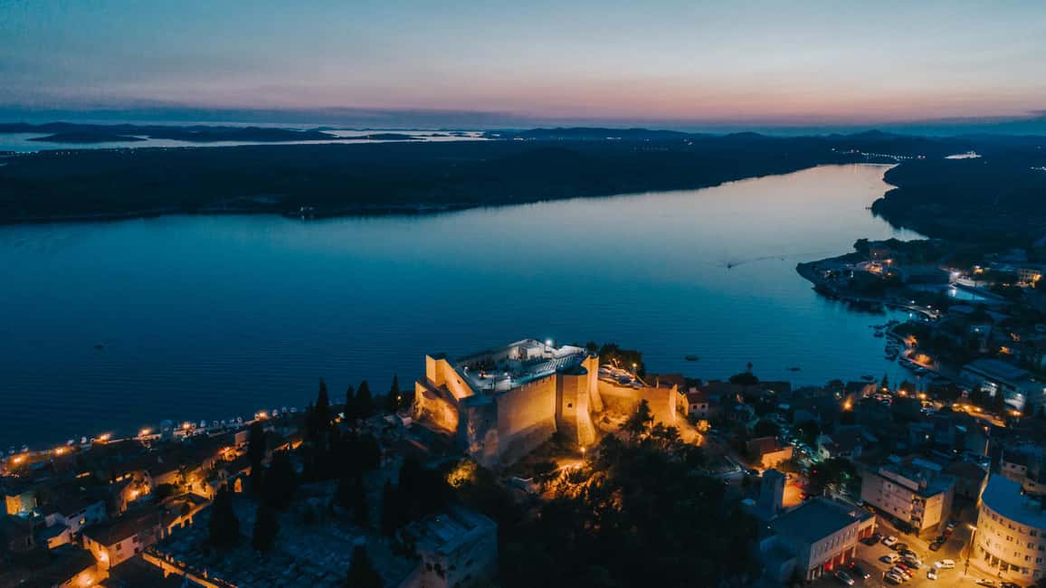 Dalmatian Delights: Food & Wine Tour from Split or Trogir - Who should book this tour (and who should skip it)