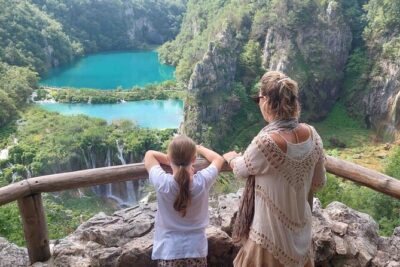 Day Trip to Plitvice lakes From Split - The drive in an air-conditioned minivan (and why the guide matters)