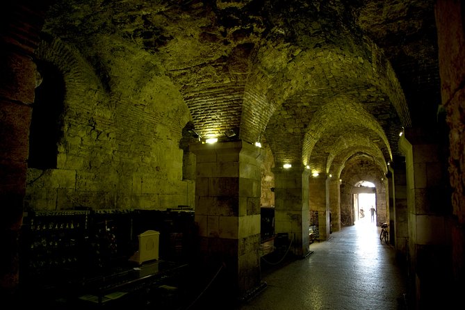 Diocletian Palace & Split Walking Tour - Stop 2 to 5: Diocletian’s Palace highlights, from substructures to the Silver Gate