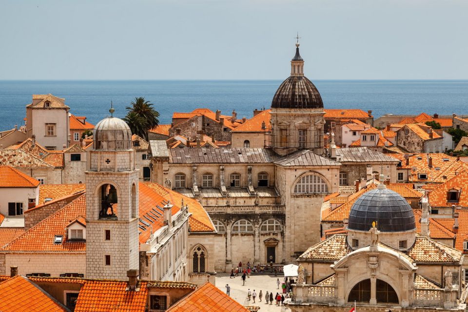 Dubrovnik Day Tour from Split or Trogir - Eating in Dubrovnik: Local Taverns, Tourist Prices, and How to Avoid a Bad Lunch