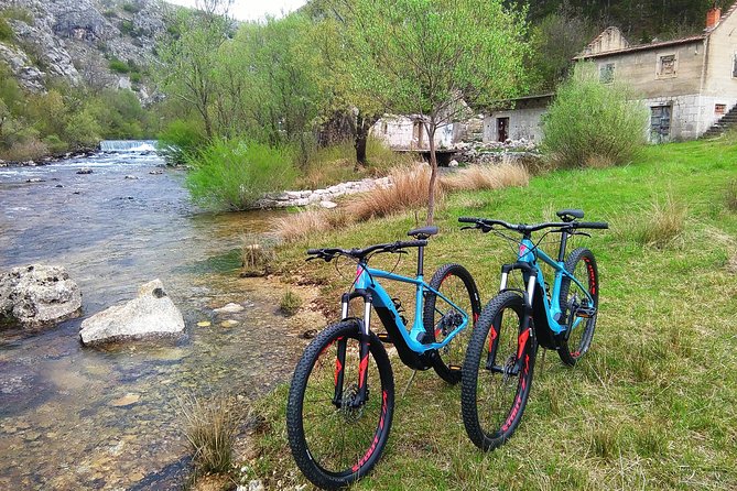 Electric bike - day rentals Split, Sinj - Why an e-bike rental makes Split feel wider