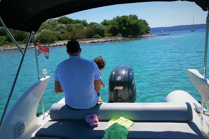 Escape from Split to Blue lagoon - Who this tour suits best