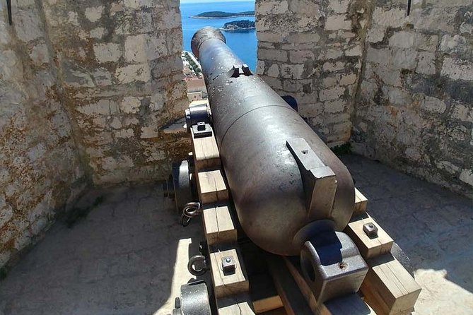 Explore Hvar, Brac and Solta on the Private Boat Trip - Unique Experience - Stop 3: Uvala Smrka’s Yugoslav-era relics (and the quick wow)