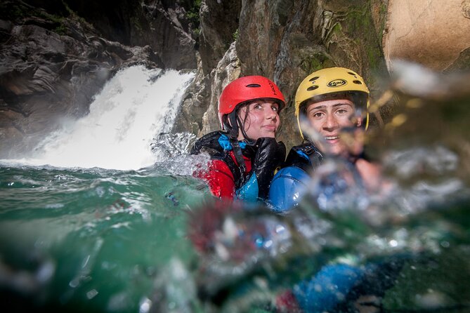 Extreme Canyoning on Cetina River from Split or Zadvarje - The big moment: rope lowering at Great Gubavica (55m)
