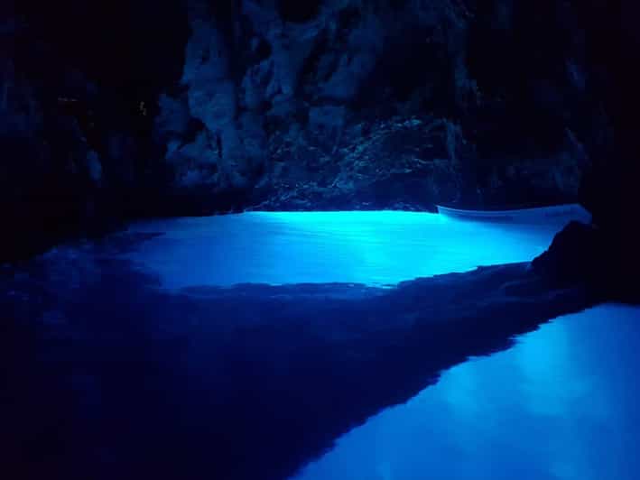 From Hvar: Blue cave group speedboat tour full day - Speedboat day from Hvar: what the 8 hours really feels like
