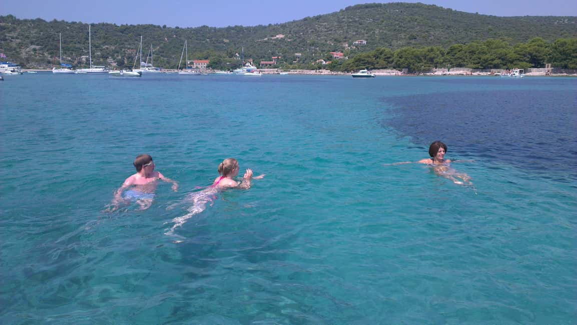 From Split: 5 Islands and Blue Cave Boat Tour - Pakleni Islands and Hvar City: Island Time, City Walks, and the Afternoon Energy