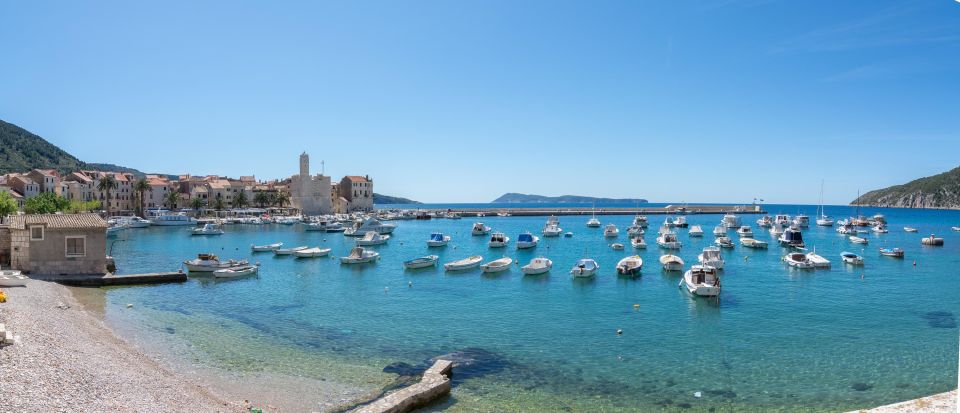 From Split, Croatia: Blue Cave & Hvar 5 Islands tour - From Split to Biševo: The Speedboat Rhythm