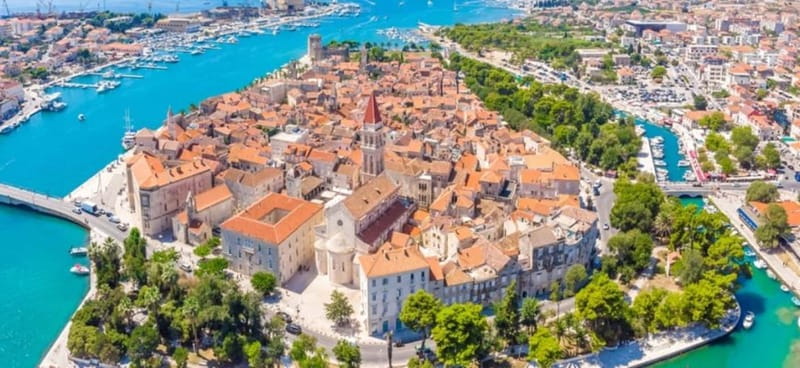 From Split or Trogir: Trogir and Blue Lagoon Half-Day Trip - Getting There: Matejuška vs Obala bana Berislavića