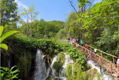 From Split: Plitvice Lakes Full-Day Trip - The early coach ride from Split: what to expect and how to use it