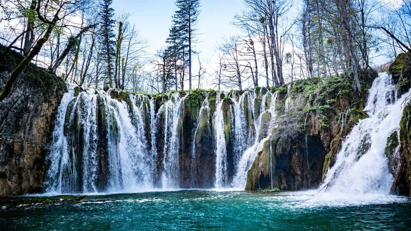 From Split: Plitvice Lakes Guided tour - A long day from Split or Trogir, but it pays off fast