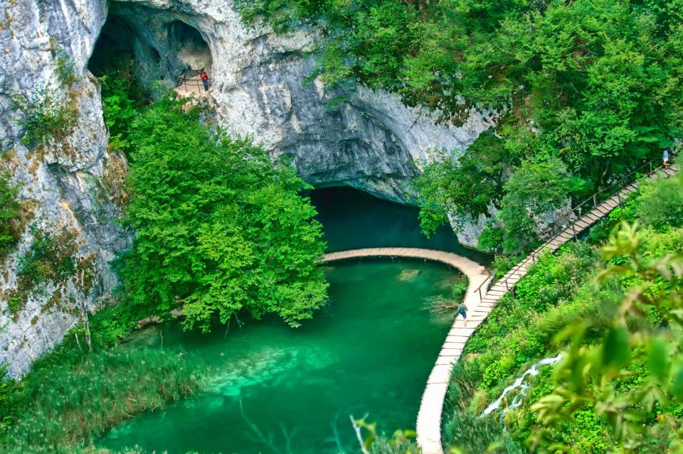 From Split: Plitvice Lakes Guided Tour with Entry Tickets - Local Café Stops: Small Breaks That Keep the Day Realistic