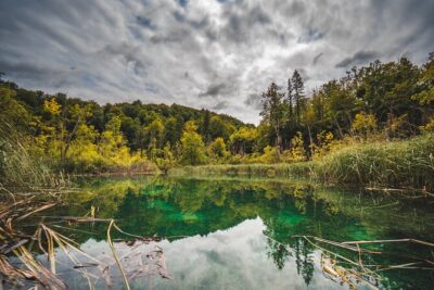 From Split: Self-Guided Plitvice Lakes Day Tour with Boat Ride - The morning start: meeting point, timing, and travel comfort