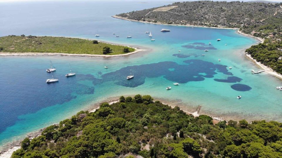 From Trogir: 3 islands half day tour with Blue Lagoon - Speedboat-first touring from Kamerlengo Castle