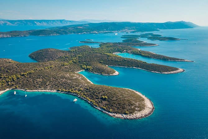 Full-Day Private Hvar, Brac and Pakleni Islands Boat Tour from Split - The morning in Milna (Brac): coffee, calm streets, and an easy start