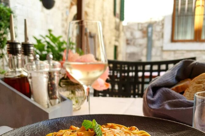 Gastro and History Jewels Experience in Split - Restaurants and Real Food Stops: What to Expect on the Ground