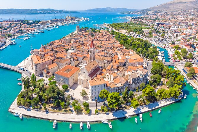 Half Day Tour: Blue Lagoon, UNESCO Town of Trogir, island Ciovo - UNESCO Trogir in One Hour: Romanesque Streets and a View From the Bell Tower