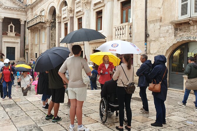 History & Cultural Walking Tour of Split and Diocletian's Palace - Synagogue stop and what to expect on entry