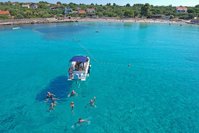 Islands Brač, Šolta & Blue lagoon - Private speedboat tour - Key things that make this speedboat tour worth your time