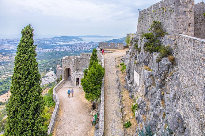 Klis Fortress - Game of Thrones Private Tour From Split - Getting There: Private Pickup, A/C Ride, and Timing