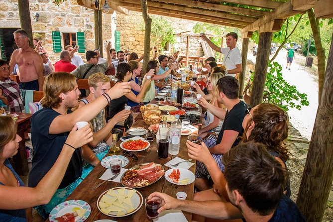 Krka Waterfalls and wine tasting Tour from Split or Trogir - Lunch and wine tasting: where this tour adds flavor to the day