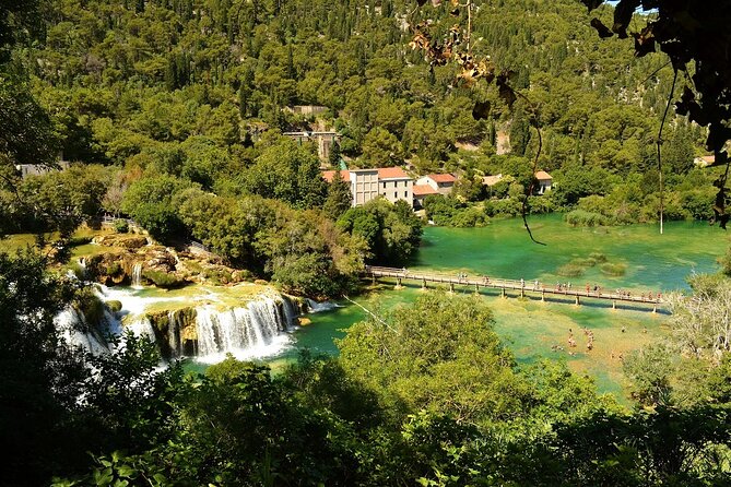 Krka Waterfalls, Lake Cruise & Skradin - How the full day runs from Split pickup to ship drop-off