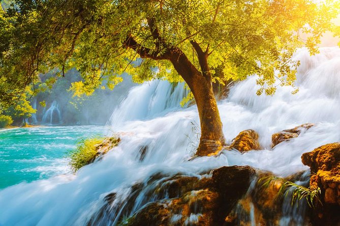 Krka Waterfalls & Primošten from Trogir, Seget, Čiovo & Kaštela - Primošten free time: where to slow down (and where to plan your walk)