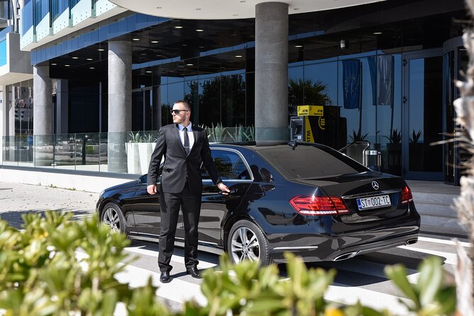 Luxury private transfer: Split Town to Split airport - How Long It Takes: 45 Minutes to 1.5 Hours and Why Traffic Matters