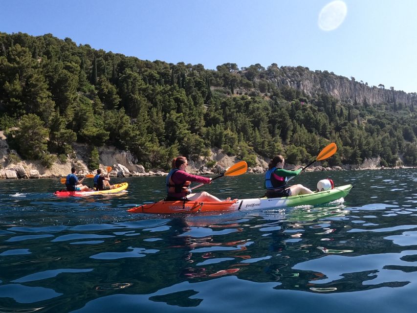 Morning Split Sea Kayaking Tour - Safety briefing and beginner coaching: the part you should pay attention to