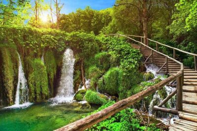 Plitvice Lakes National Park Day Trip from Omiš - What you’re really getting from the guide-led routing