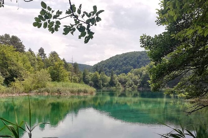 Plitvice Lakes Small Group Tour Ecco from Split or Trogir - Korenica Coffee Break at Vila VelebitA