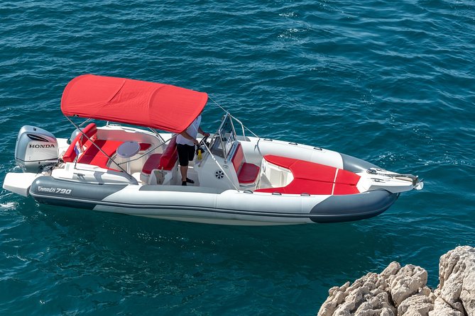 Private Blue Lagoon and island Solta speedboat tour - FULL DAY - Blue Lagoon and Krknjaši Bay: the swim-and-snorkel centerpiece