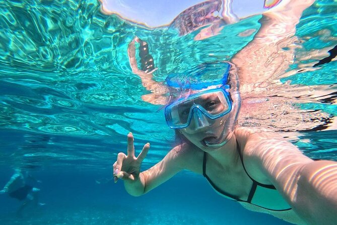 Private Blue Lagoon and UNESCO town Trogir 5h Boat Tour for 12 - Crowds, weather, and how to plan your swim day