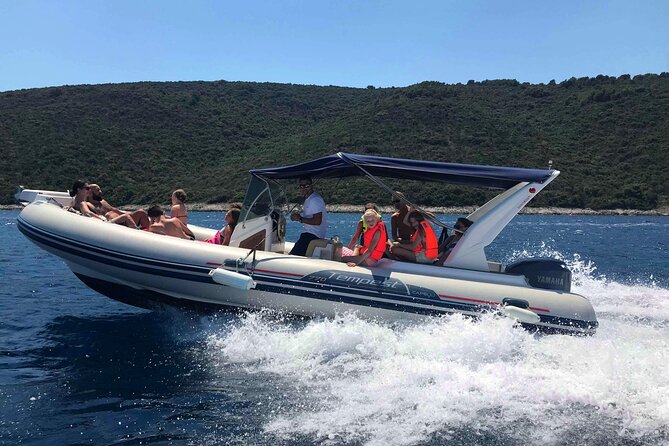 Private boat tour to Blue Lagoon & 4 Islands - Vela Rina Cove: A Natural Swim Moment for Photos and Easy Swimming
