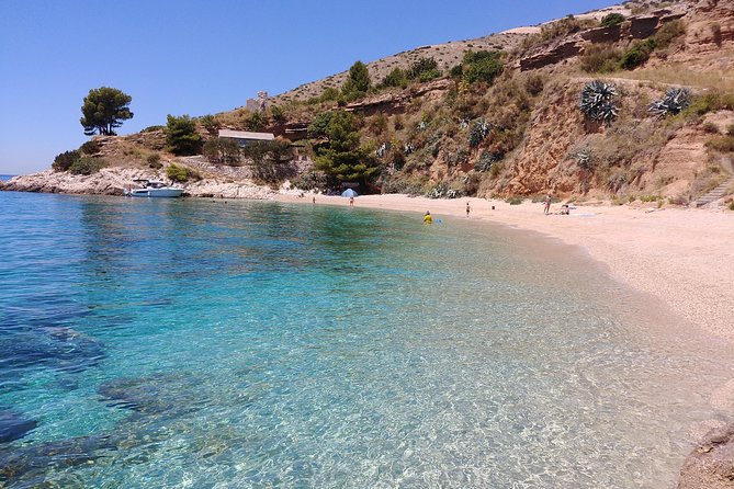 Private Boat Tour to Brac and Solta islands: Non-Touristy Itinerary - Skipper matters: why the names keep coming up