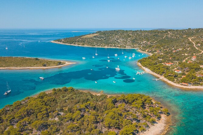 Private Boat tour to the Blue Lagoon & Solta - Swim, Snorkel, Tan and Relax! - Key things I’d zero in on before you go