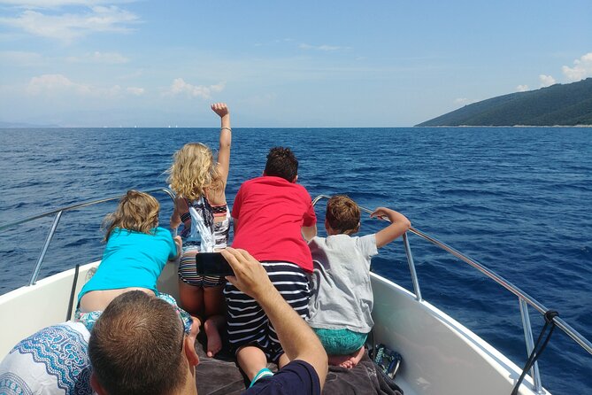 Private Boat tour to the Blue Lagoon & Solta - Swim, Snorkel, Tan and Relax! - The Day’s Rhythm: 7 Hours, Four Stops, and No Dead Time