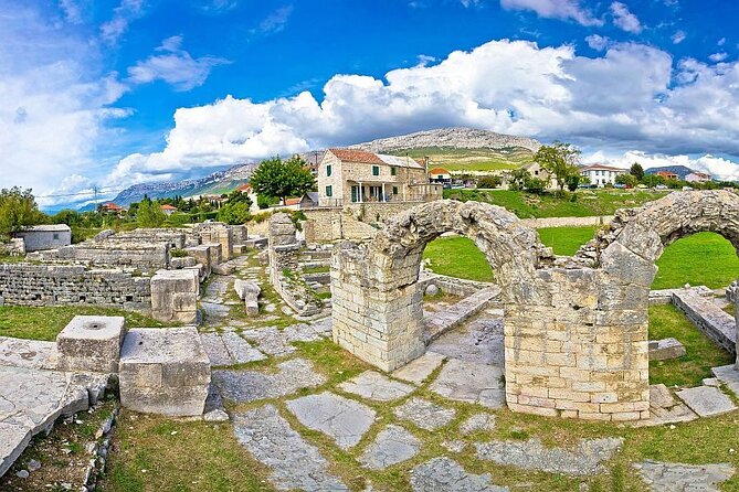 Private Day Trip - Klis-Salona-Trogir - Guide quality is the difference maker in this archaeology-focused day