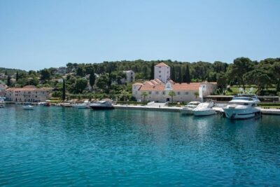 Private day trip to Hvar and Blue lagoon with Snorkeling - Trogir on foot: Cathedral doors, fortress vibes, and a 1-hour reset