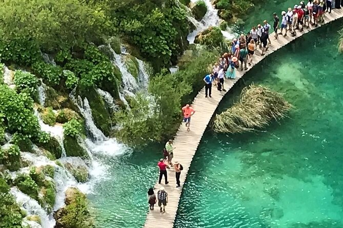 Private Plitvice Lakes - a Day In Magicland From Split - Split to Plitvice: comfortable travel and real context on the road