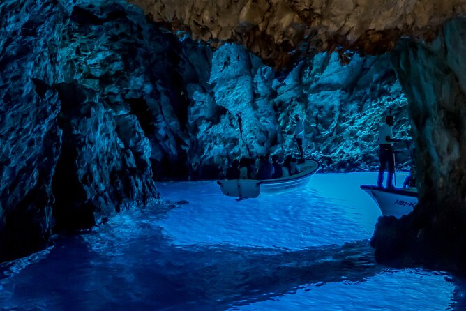 Private speedboat custome-made tour / from Trogir and Split - Lunch on Your Terms: How to Turn the Break into Part of the Day