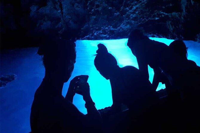 Private speedboat tour to Blue Cave and visit Island Hvar - Stiniva Bay: a hidden-from-sight beach break