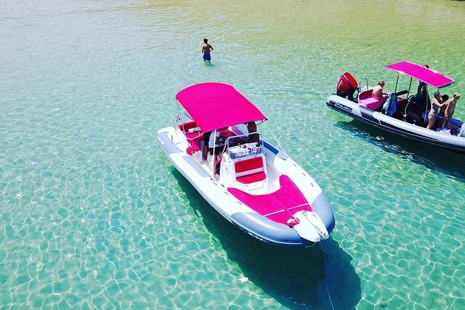 Private speedboat tour to Blue cave, Vis and Hvar - Price and what you really get for up to 11 people