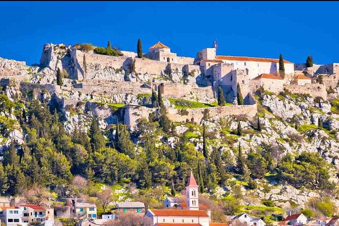 Private Split & Klis Fortress Tour, Olive Museum & Port Pickup - Stella Croatica Olive Museum: how to taste better olive oil